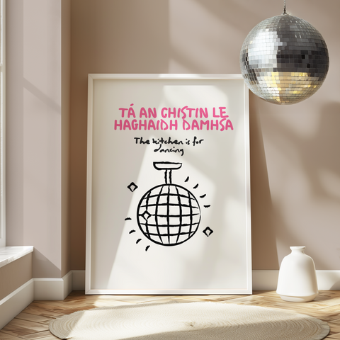 Tá an christin le hAghaidh Damhsa Print